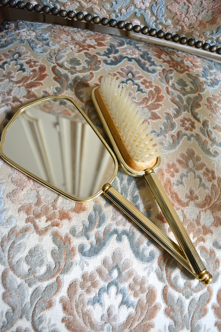 Set de Coiffure Vintage Doré à Broderie Fleurs