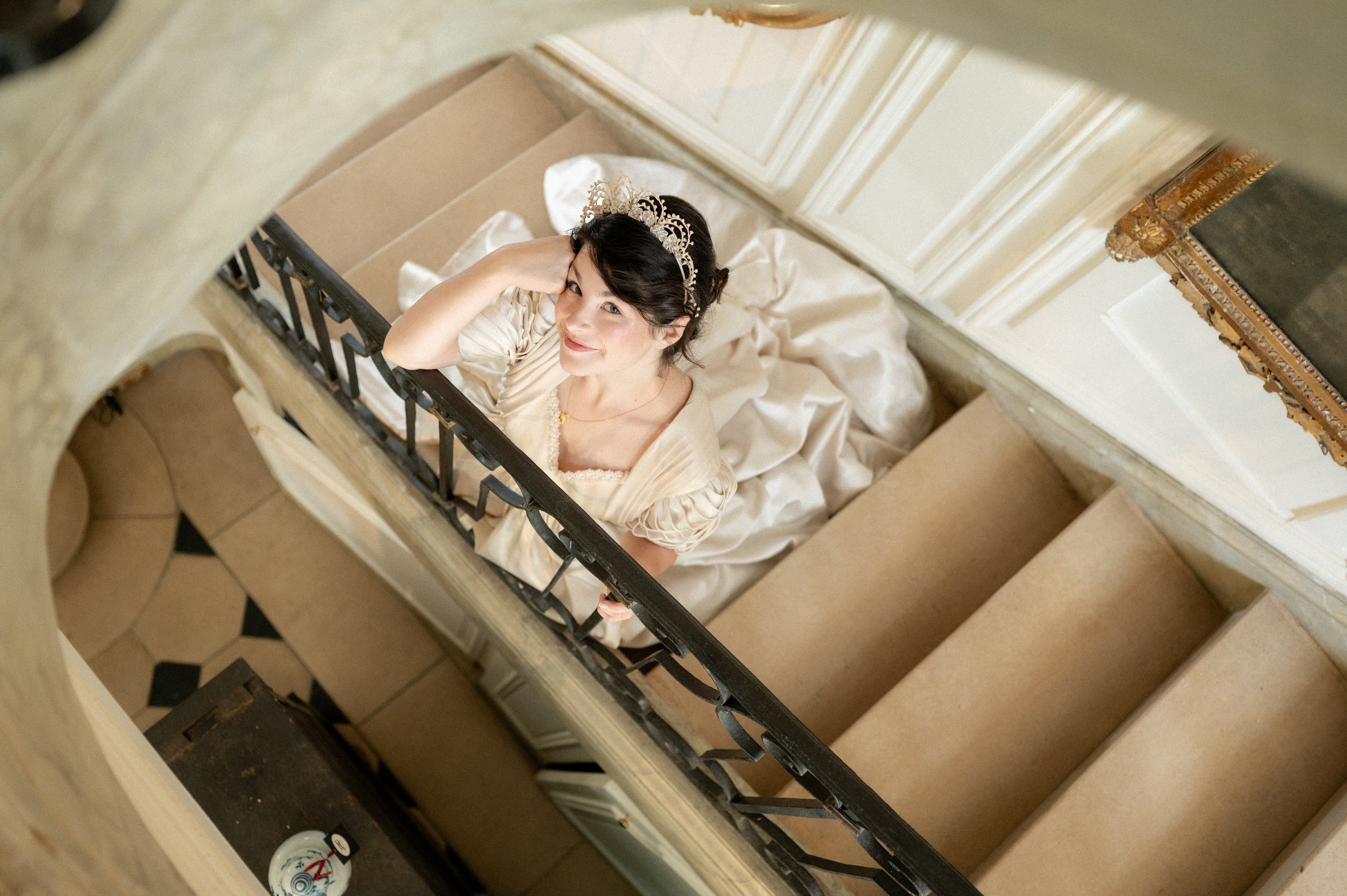 Couronne de Fleurs de Cire à Festons