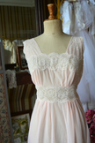 Ensemble Vintage Dentelle Rose
