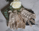 Paire de Gants en Crochet Ajourés