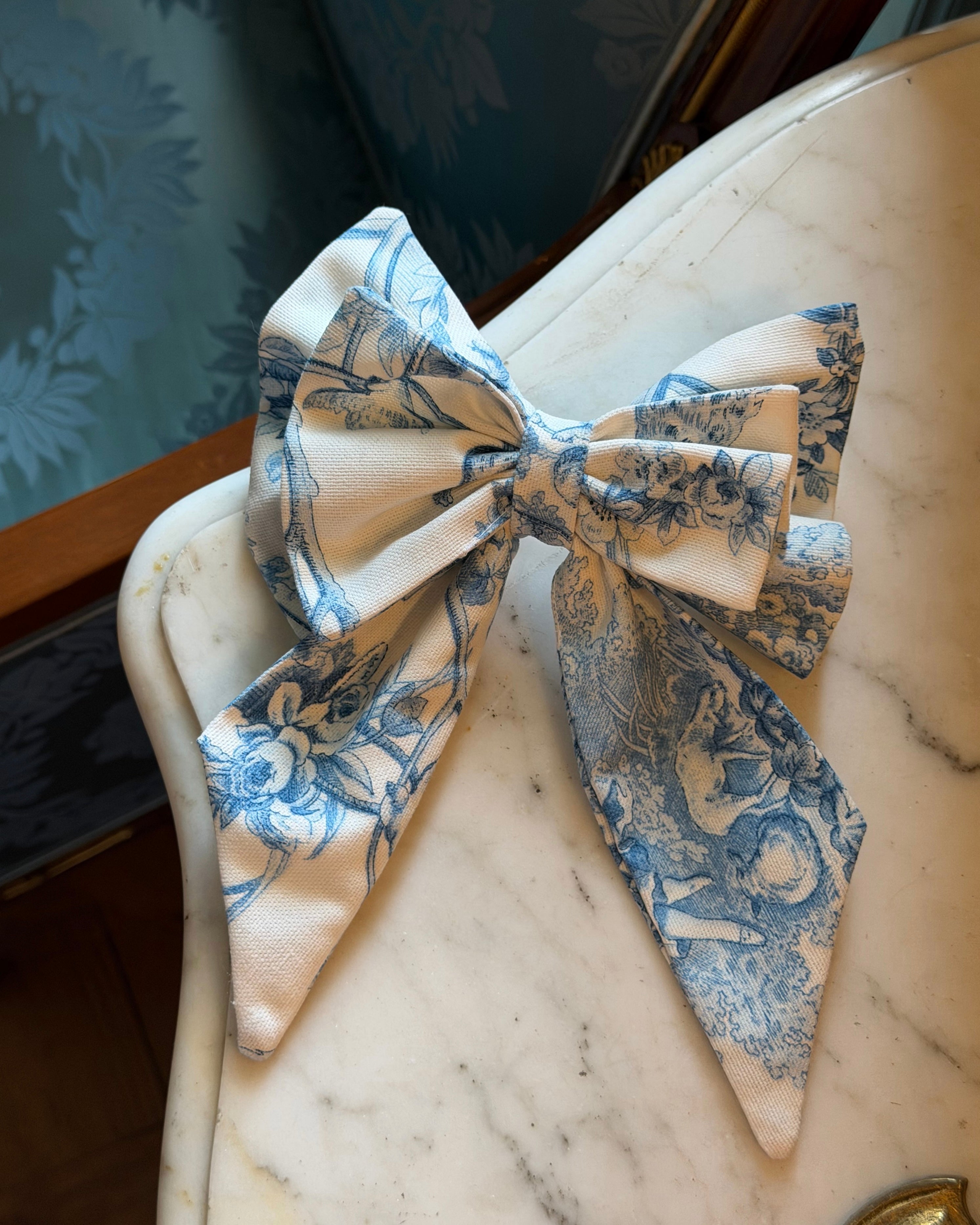 Le Signature Couture Demoiselle Bleue