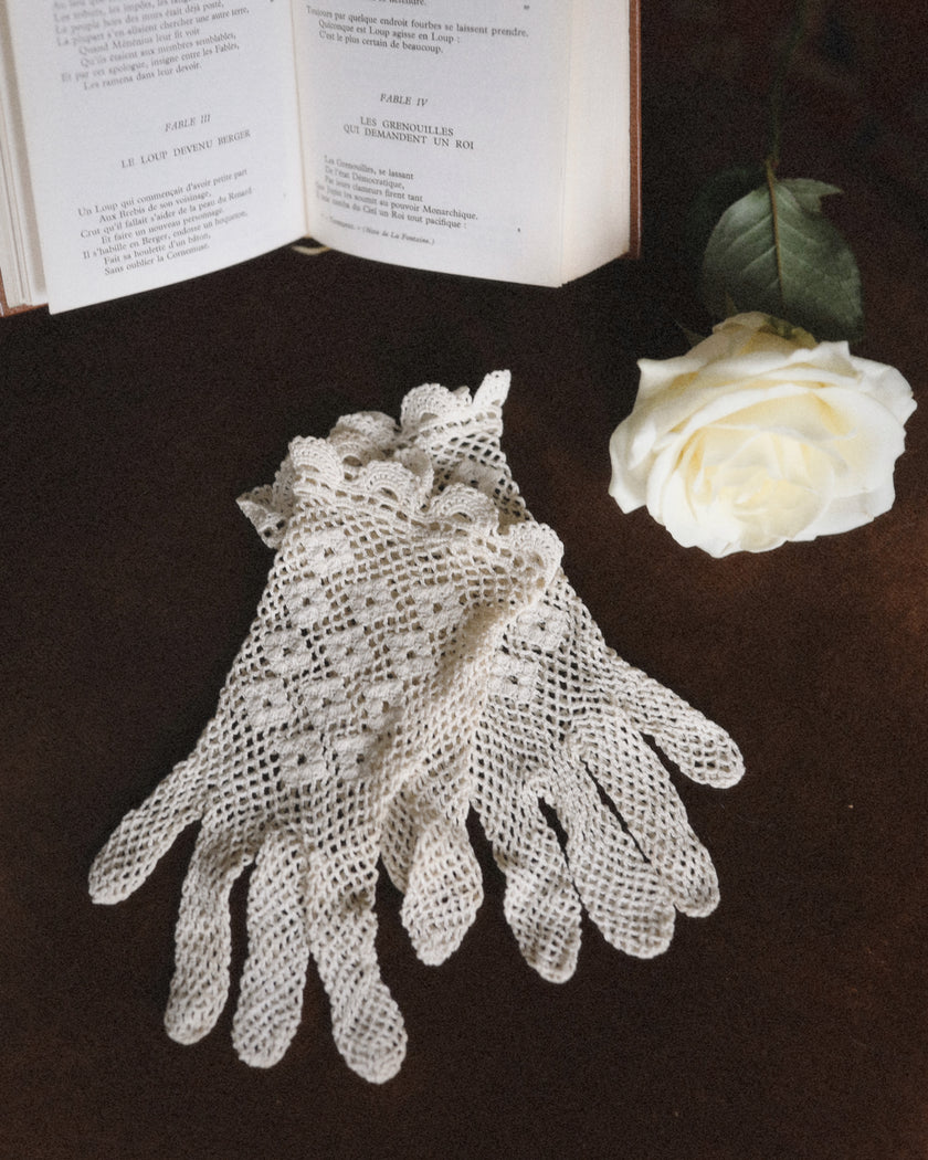 Paire de Gants en Crochet Ajourés