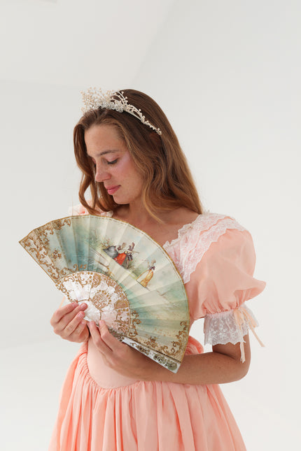 Éventail en Papier Peint à la Main