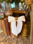 Le Noeud Velours Blanc et Dentelle de Caudry