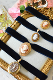 Collier Choker Ras de Cou Velours et Camée ancien